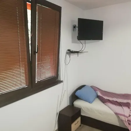 Прима Дизайн 2012 Guest house *